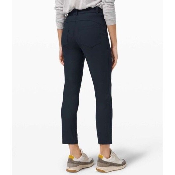 Lululemon City Sleek 5 Pocket 7/8 Pant True Navy Warpstreme Women’s size 4 - Picture 2 of 10